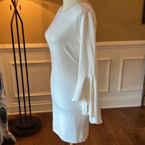 Lulus Bell Sleeve Bodycon - Picture 4 of 10